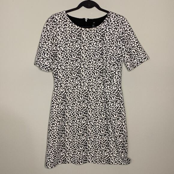 H&M Grey and White Animal Print Fit Flare Dress 14 - Picture 1 of 7